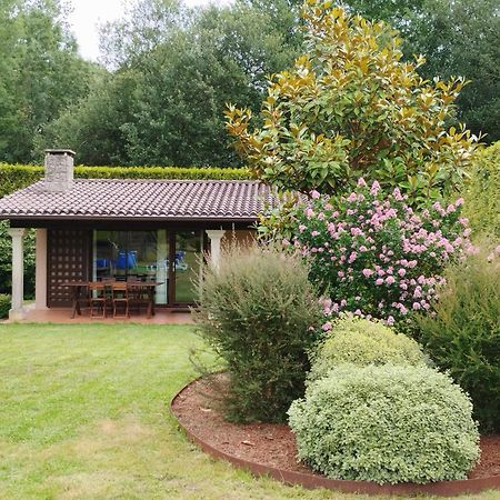 Finca O Loureiro Ames Exterior photo